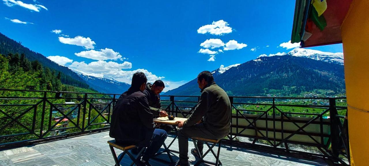 Хостел La Vaca India Manali Экстерьер фото