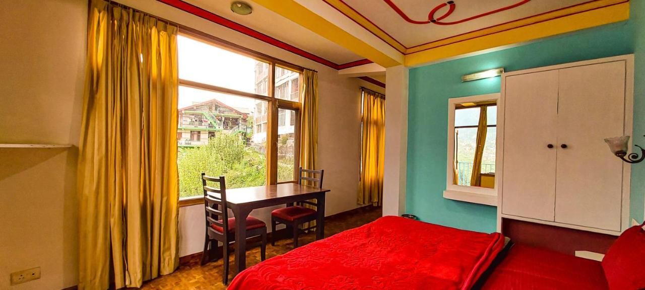 Хостел La Vaca India Manali Экстерьер фото