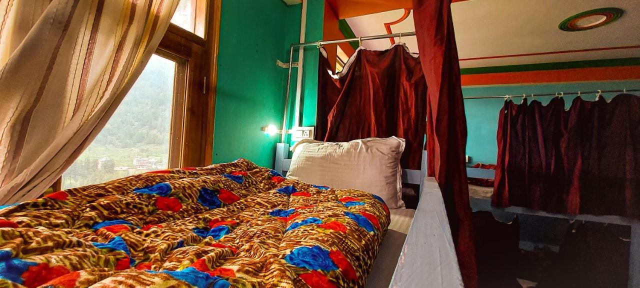 Хостел La Vaca India Manali Экстерьер фото